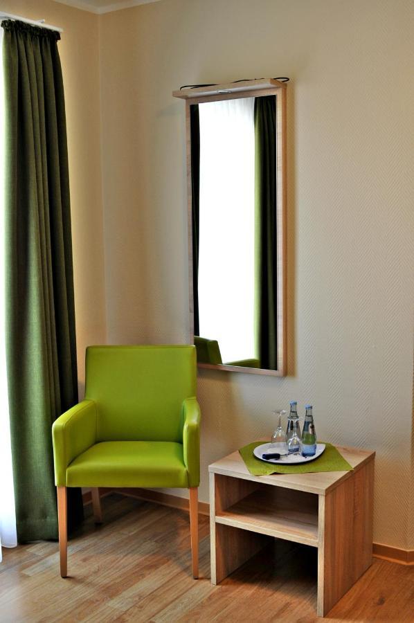 Hotel Restaurant Buergerklause Tapken Garrel Екстериор снимка