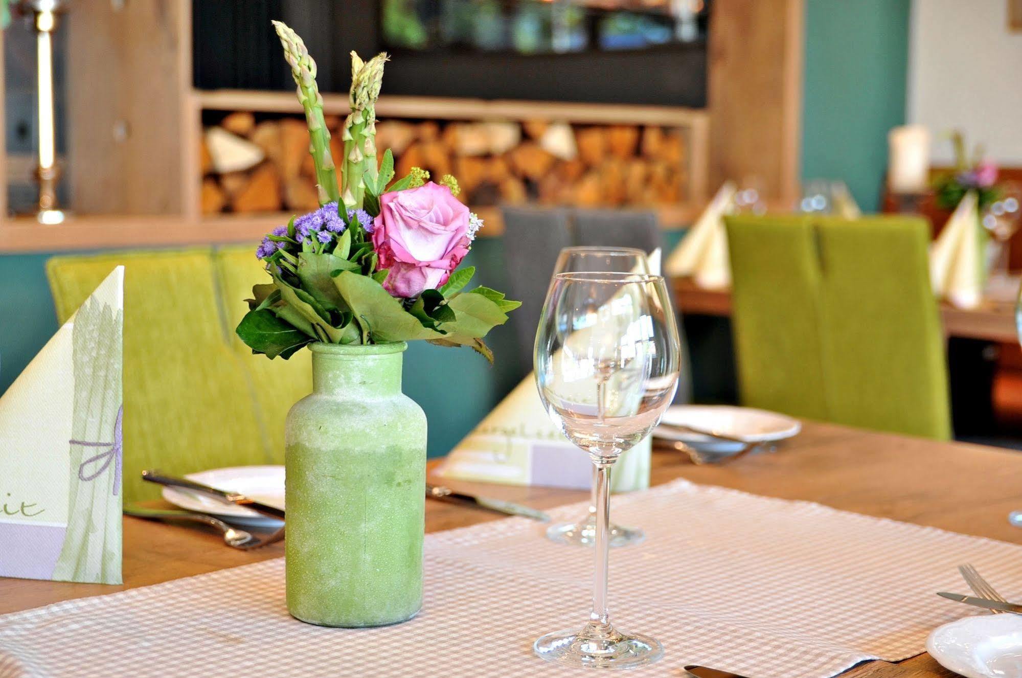 Hotel Restaurant Buergerklause Tapken Garrel Екстериор снимка