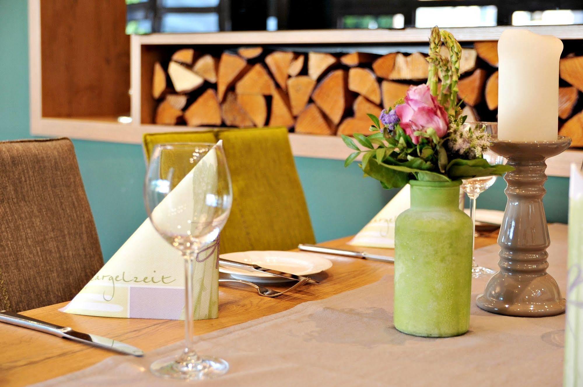 Hotel Restaurant Buergerklause Tapken Garrel Екстериор снимка