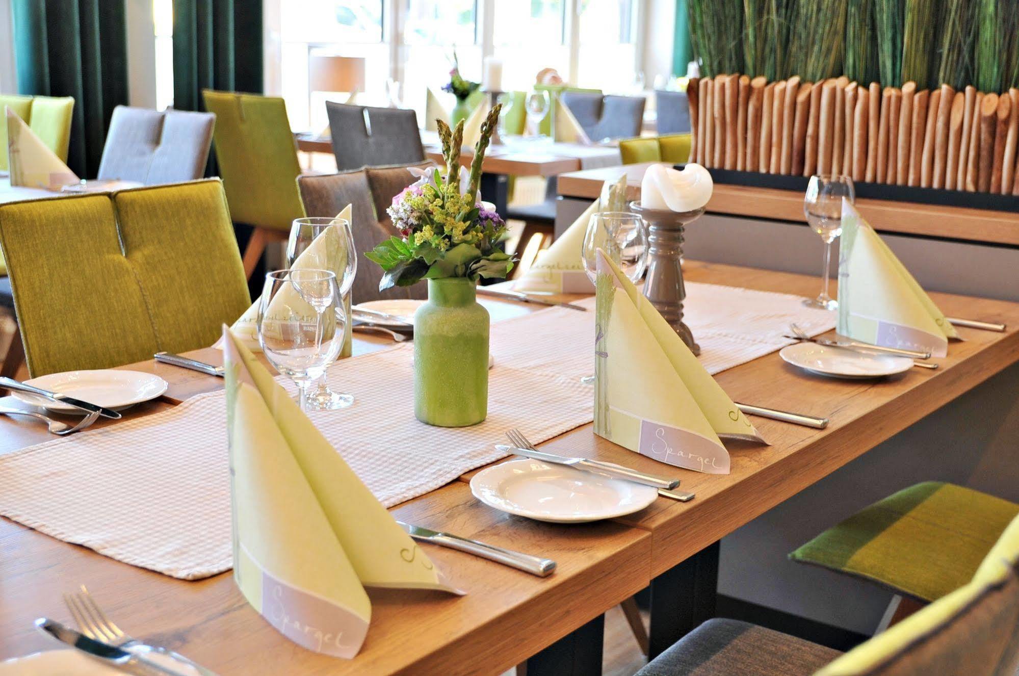 Hotel Restaurant Buergerklause Tapken Garrel Екстериор снимка