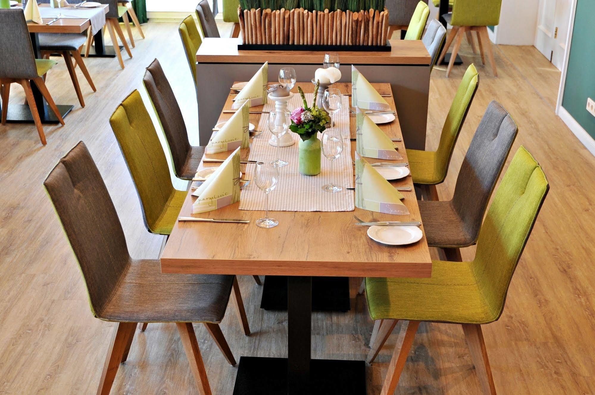 Hotel Restaurant Buergerklause Tapken Garrel Екстериор снимка